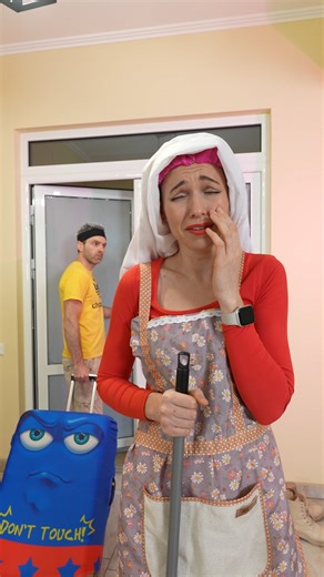 💎Super Max💎 on Instagram: "I said goodbye with a sad song 💔🎶"