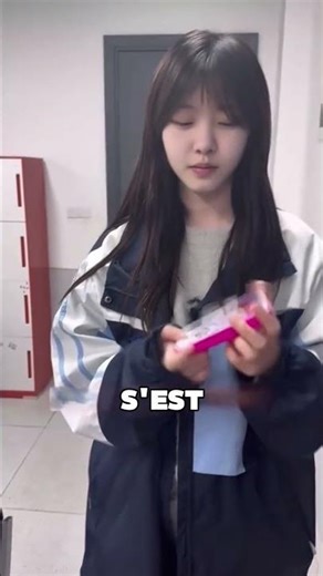 Ce professeur a réalisé que c'était une blague 😯