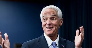 Charlie Crist wins Democratic primary for governor in Florida, will challenge DeSantis