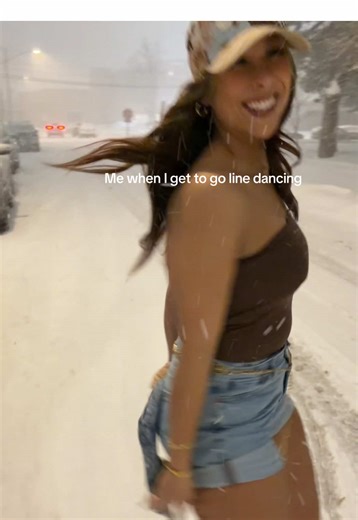 A time in fact was had 🤪 #linedancetok #linedance #girltherapy #linedancing