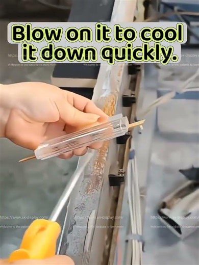 Acrylic bending process demonstration; Acrylic arc bending display board production #acrylicproducts