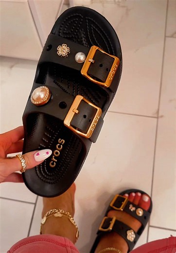Nuevas sandalias Crocs que están arrasando