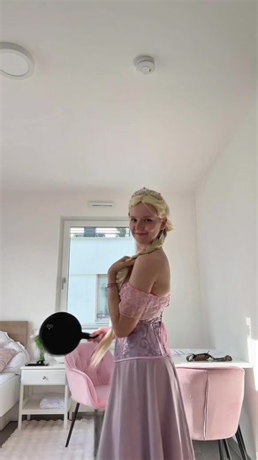 Tangled Halloween Costume Ideas for Fans