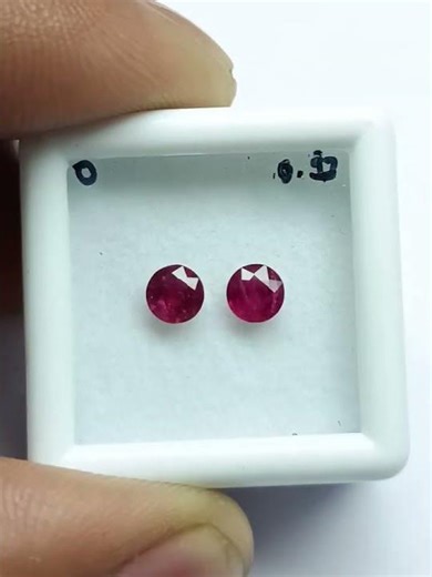 Natural Ruby 0.93 crt. size 4.50 mm, Ruby Heated | Available on IndiaMART