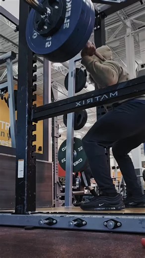 I enjoy the finish line but I prefer the process.... #hardwork #statsupdifference #menshealth #fitness #fitnessmotivation #grindforit #healthiswealth #mensfitness #proveyouright #didyouworkouttoday #liftheavyshit #weightlifting #weighttraining #bodybuilding #PromisesKept #consistencyiskey #noparticipationtrophies #thechampishere | STATS Up Training