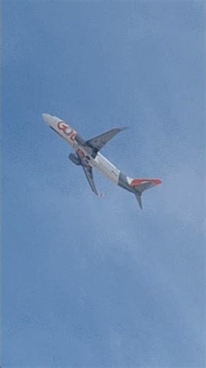 Look, commander, break the wing to lie down, then to the left.