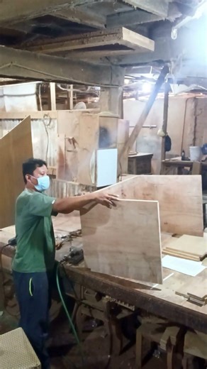 left andr right side panel