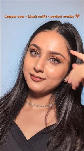 Copper eye makeup look for black outfit ✨ Warm glam #makeuptutorial #coppereyemakeup #makeupshorts
