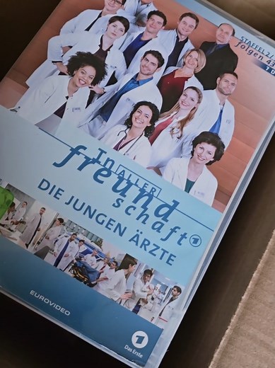 Favoriten aus 'In aller Freundschaft – Die jungen Ärzte' sichern — Teil-Sammlung