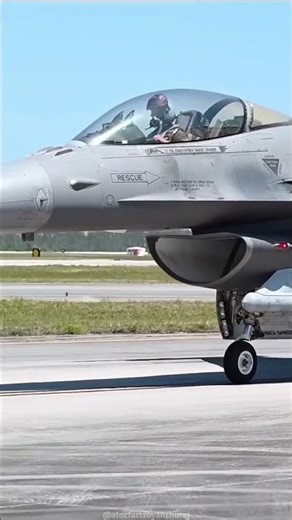 Why Some Fighter Jets have two seats | #shorts #fighterjet