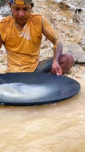 1.1M views · 3.5K reactions | wow!! ⛏️⚒️simple process of finding hundreds to millions of gold grains #gold #goldmine #goldhunter #goldprospecting #goldprospector #goldpanning #finding #goldhunting #goldgrain #goldgrain #golddust | Gustian Goldhunter | Facebook