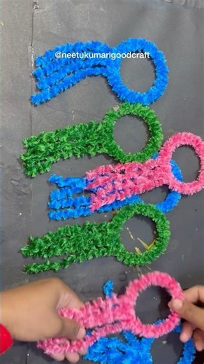 Woolen door hanging design