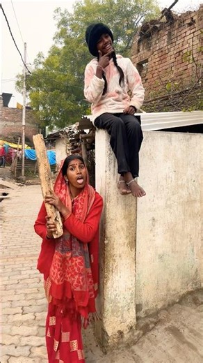 Introducing the "VitaWear SmartBand," a next-generation wearable gadget🎉 that