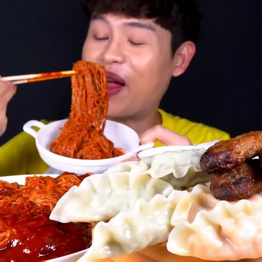 Spicy Noodles Mukbang: A Korean Food Experience