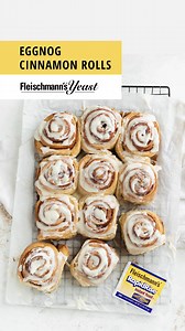 Put a spin on Nat’l Eggnog Day with soft and fluffy Eggnog Cinnamon Rolls—an easy, homemade recipe that’s celebration worthy! Recipe: Sarah Fennel @BromaBakery @BromaBakery said, “Let’s all give a round of applause for Fleischmann’s® RapidRise® Instant Yeast. It’s a fast-acting yeast that makes homemade yeasted doughs so easy!” Recipe link here: https://www.fleischmannsyeast.com/recipe/eggnog-cinnamon-rolls/ 🏆 Why it’s a great bake: traditional cinnamon rolls with a holiday twist that’s both de
