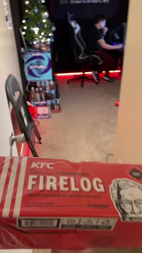 KFC Fire Log Review: Christmas Family Fun