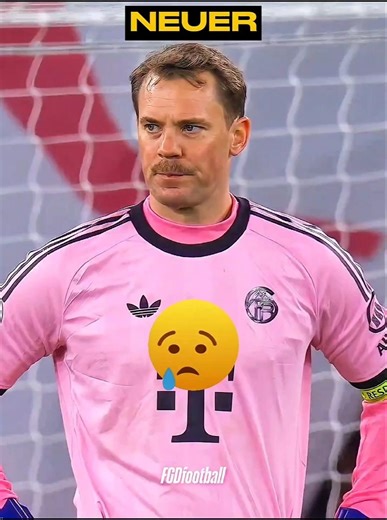 What Happened to Neuer?! 😱 #football #footballshort #fyp