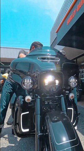 [Harley Delivery] 2025 model Tri Glide Ultra delivery completed! The heartbeat of three wheels co...