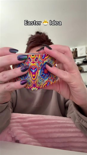 The Shashibo magnetic puzzle cube makes 70 shapes, boosts creativity, helps with focus and anxiety and keep kids off screens. If you have a kiddo that likes to fidget, this cube is so satisfying! Perfect for Easter and birthday gifts.🎁