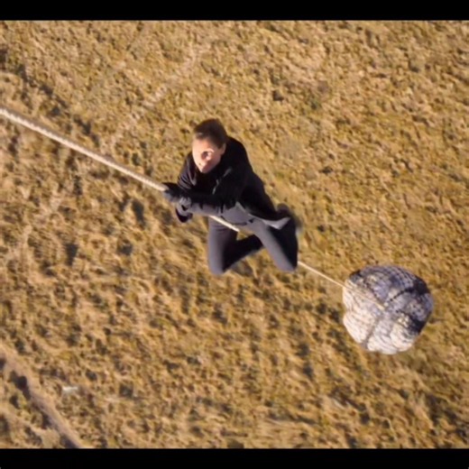 Nobody Could Stop Tom Cruise in This Helicopter Chase 😱 #shorts #usa #action #tomcruise #fifa