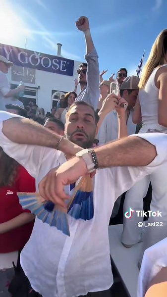 Easter at paros #paros #olaosaagapame