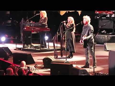 Fleetwood Mac "Gypsy" 2019 Tour Show Philadelphia