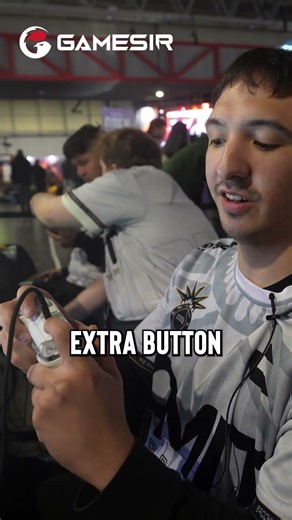 4-time Halo World Champion and Pros sharing their personal controller setups!