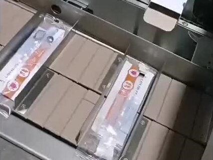 居家核酸试剂盒自动装盒#设备生产厂家 #自动化设备 #࿆厂家实拍 #智能制造 #非标定制 #一机多用省时省力省人工