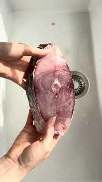 Συναγρίδα με άγρια χόρτα 🤤 #greekfood