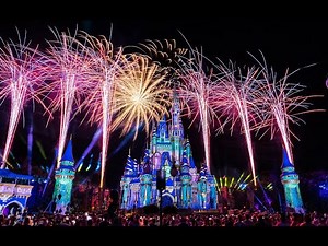 Walt Disney World Orlando| | Fireworks Cinderella Castle in the New Year!