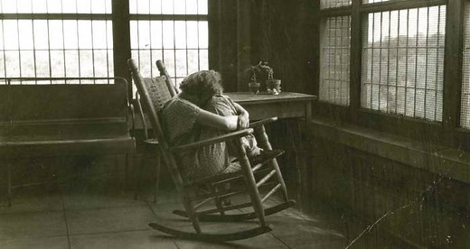 This Experiment Had Normal People Fake Insanity To Fool Psychiatrists — And It Worked