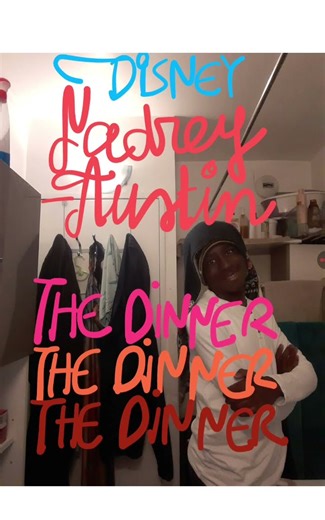 Nadrey-Austin et Ashley Tisdale - Films, musiques, concerts, séries