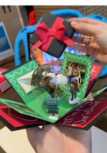 Creative Christmas Gift Photo Exploding Box Ideas