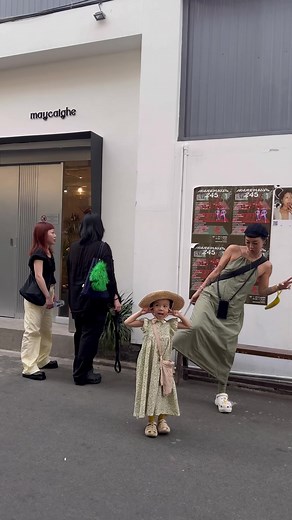 Hey! Are you ok? 🥊 #maycaighespace #cafeshop #saigon #coffee #weekendvibes