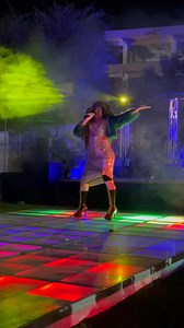 176K views · 6.7K reactions | En el show cante mis parodias y me sentí la última víbora del desierto   藍藍 que bonito público, muchas gracias, me sentí como changa en rama  vámonos recio aanque aanque 朗✅❤️ | Nicol rikelme deloyo | Facebook