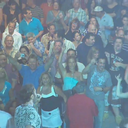 34 reactions · 45 shares | Bad Company - Good Lovin' Gone Bad Live The Hard Rock | Edlashir Vida | Facebook