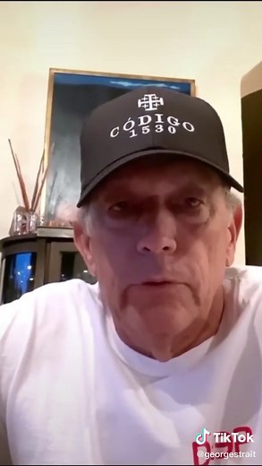 Have a drink with George! #georgestrait #georgestraitsongs #kinggeorgestrait #lovegeorgestrait #codigo #tequila #georgestraithat #ilovegeorgestrait