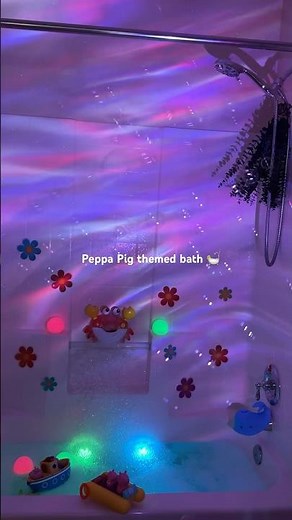 Peppa Pig themed bath 🛁