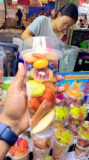Fresh Fruit Smoothie Cup 🥝🍓🍇 | Colorful Healthy Street Food You Must Try! 🤩🍍 #Shorts