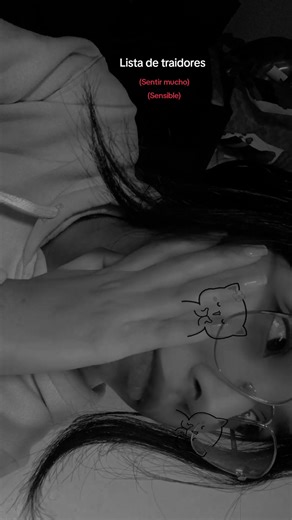 Videos de Alein (@alexandra_marlin) con “original sound - 🎵”