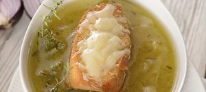 10 funky toppings to spice up a soup