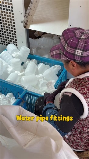 High-pressure water pipe factory parts production#waterpipe #factorywork #factorylife #highpressurewasher #waterhose