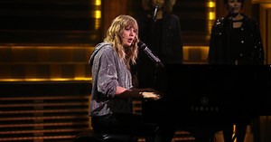 The Breathtaking Moment Taylor Swift’s Surprise Performance on Jimmy Fallon Got Emotional
