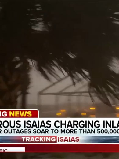 🌀 🌧️ HURRICANE CONDITIONS: FOX Weather Correspondent Brandy Campbell continues her coverage from Pensacola Beach, Florida, where intense conditions persist through the night, with strong wind gusts and heavy rainfall barreling through the region.