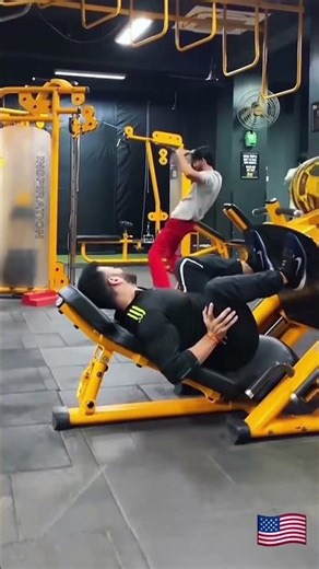 Funny gym prank🇺🇸😂😂😂😂#gym #prank#funny #U