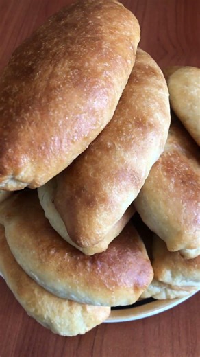 Домашние пирожки с картошкой и жареным луком #домашниепирожки