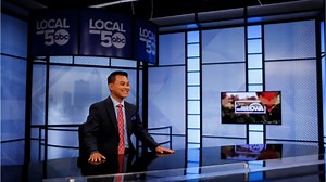 Chenue Her, first Hmong anchorman, is leaving Local 5 News