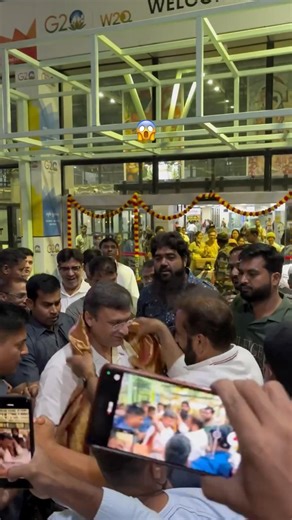 Akbar owaisi pahoche Bihar 😱👆| #asaduddinowaisi #imtiazjaleel #owaisi #islam #ytshorts#shortsfeed