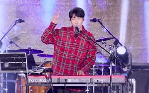 史上最全《way back home》现场live开口跪MV，让你一次听个够！抖音超火曲目ShaunDJ成名曲，你都看过哪几个版本？