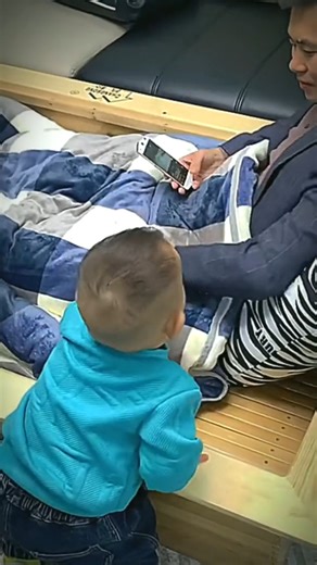 37K views · 861 reactions | Love u my smart kid  #baby #babyboy #babycute #cutebaby #baby #babysmart #foryou #reels2024 #reelschallenge | Baby Zhaoju | Facebook